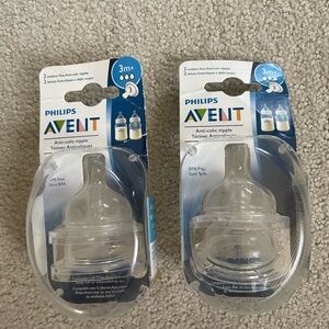 NWT Philips Avent Medium flow Baby Bottle Nipples (Set of 2)